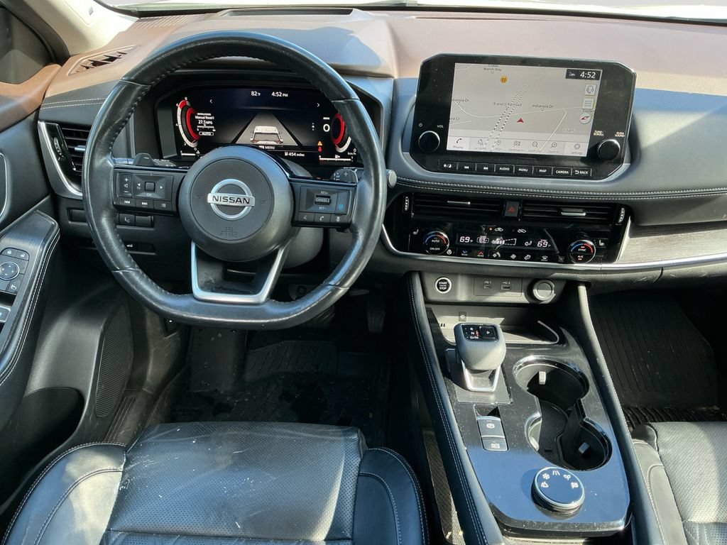 Used 2021 Nissan Rogue Platinum AWD/4WD image 16
