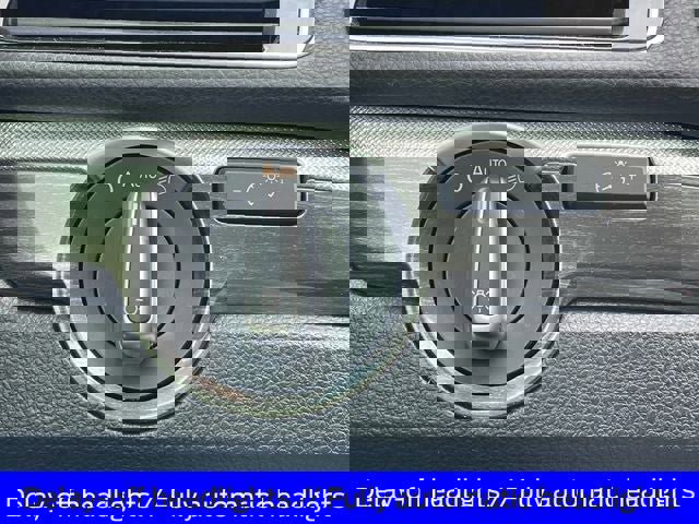 Used 2018 Volkswagen Passat 2.0T SE image 18