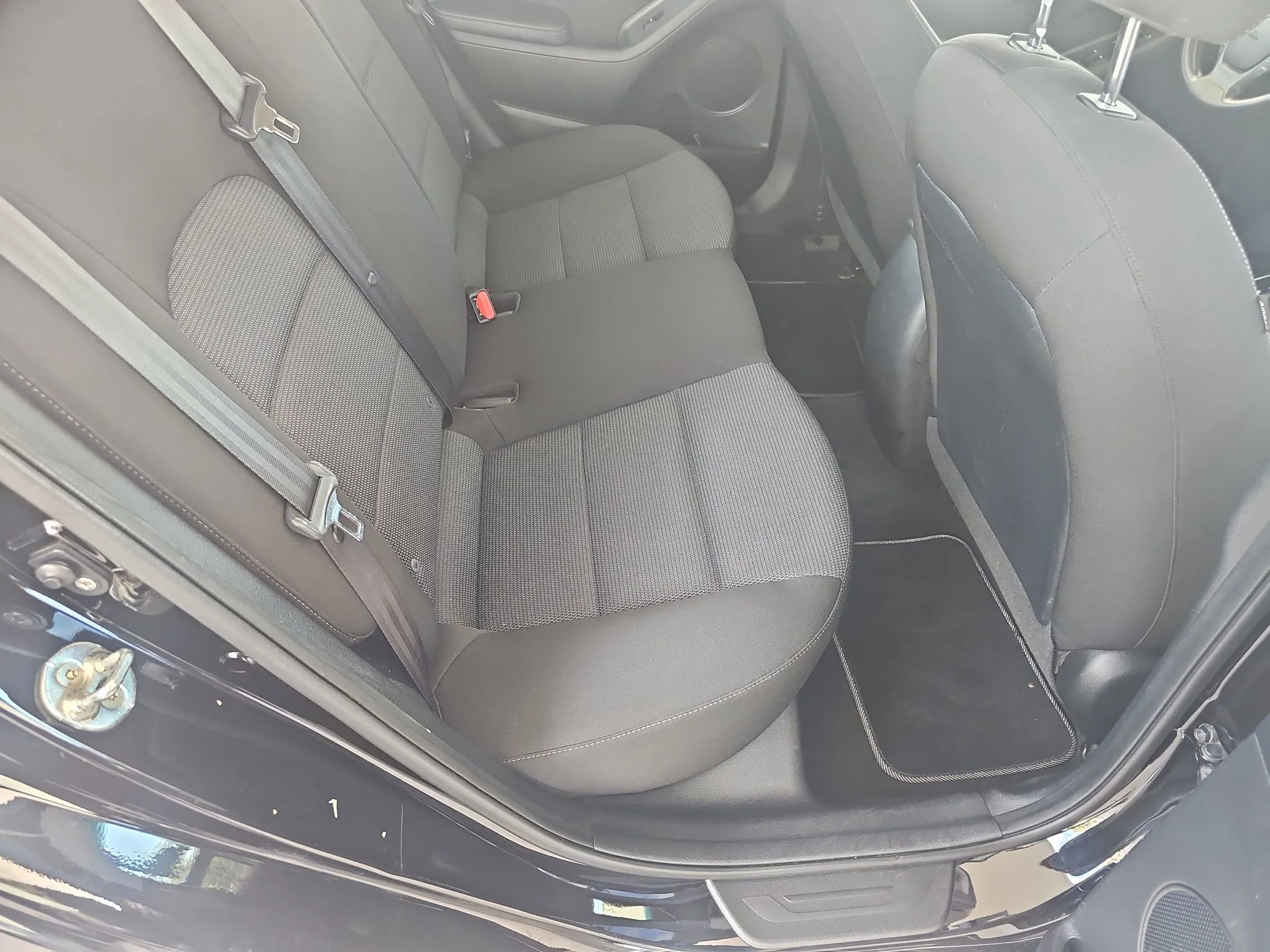 Used 2018 Kia Forte LX FWD image 36