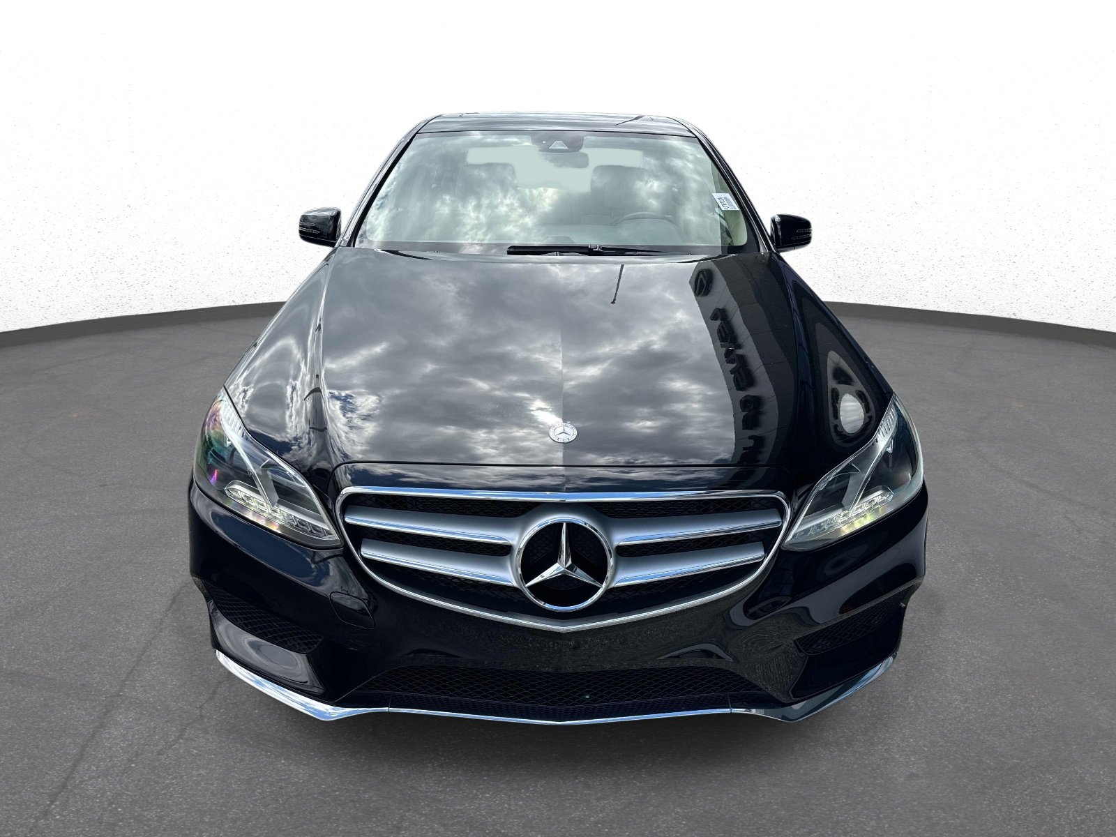 Used 2014 Mercedes-Benz E 350 Sedan image 8