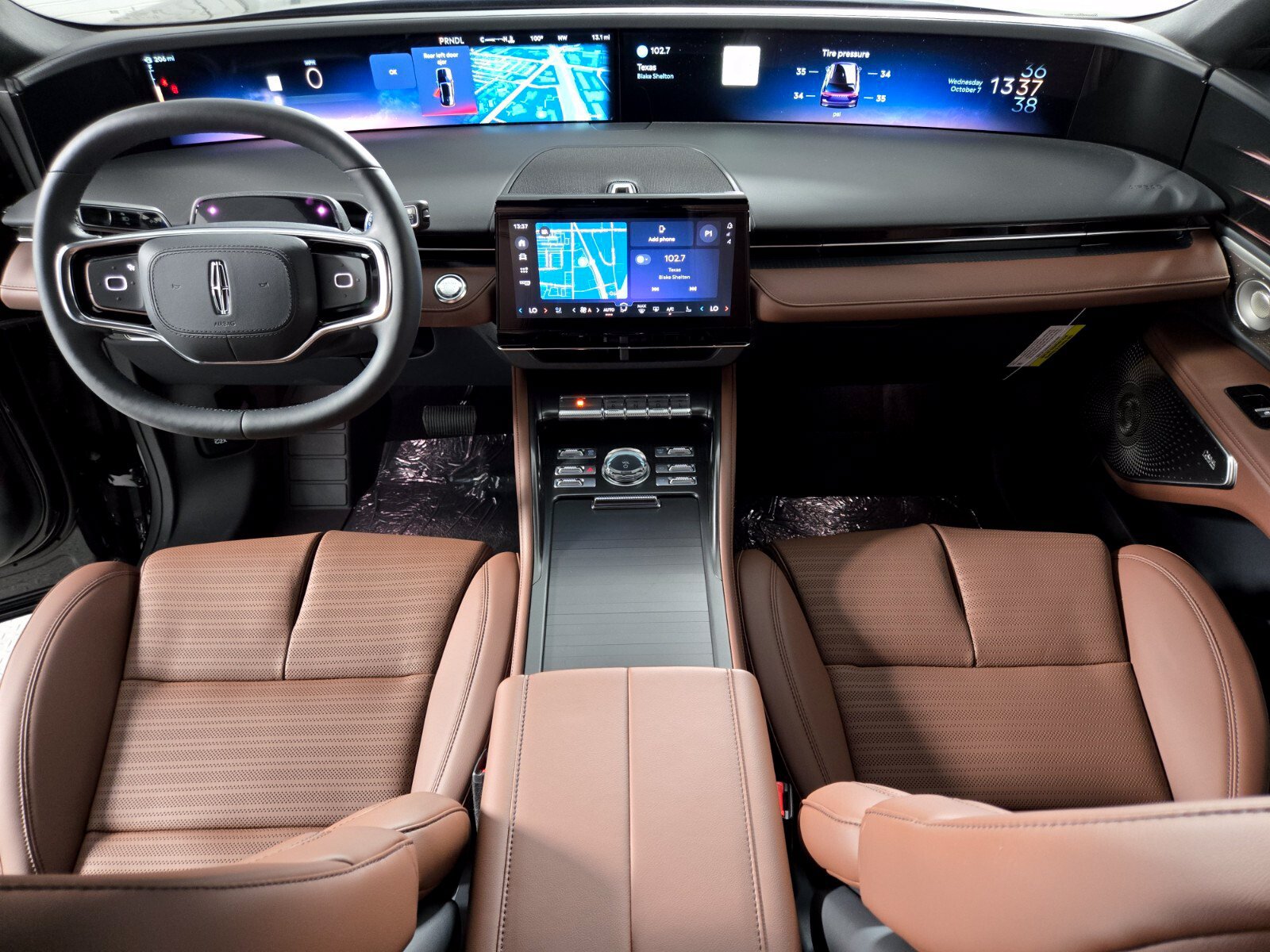 New 2026 Lincoln Nautilus Reserve AWD/4WD image 15