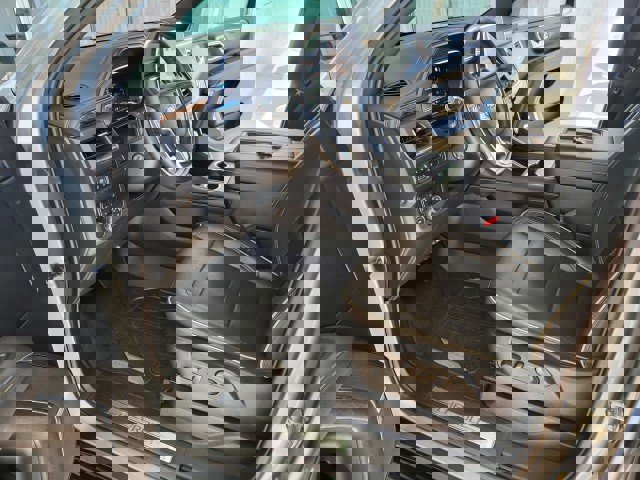 Used 2023 Chevrolet Suburban Premier AWD/4WD image 8