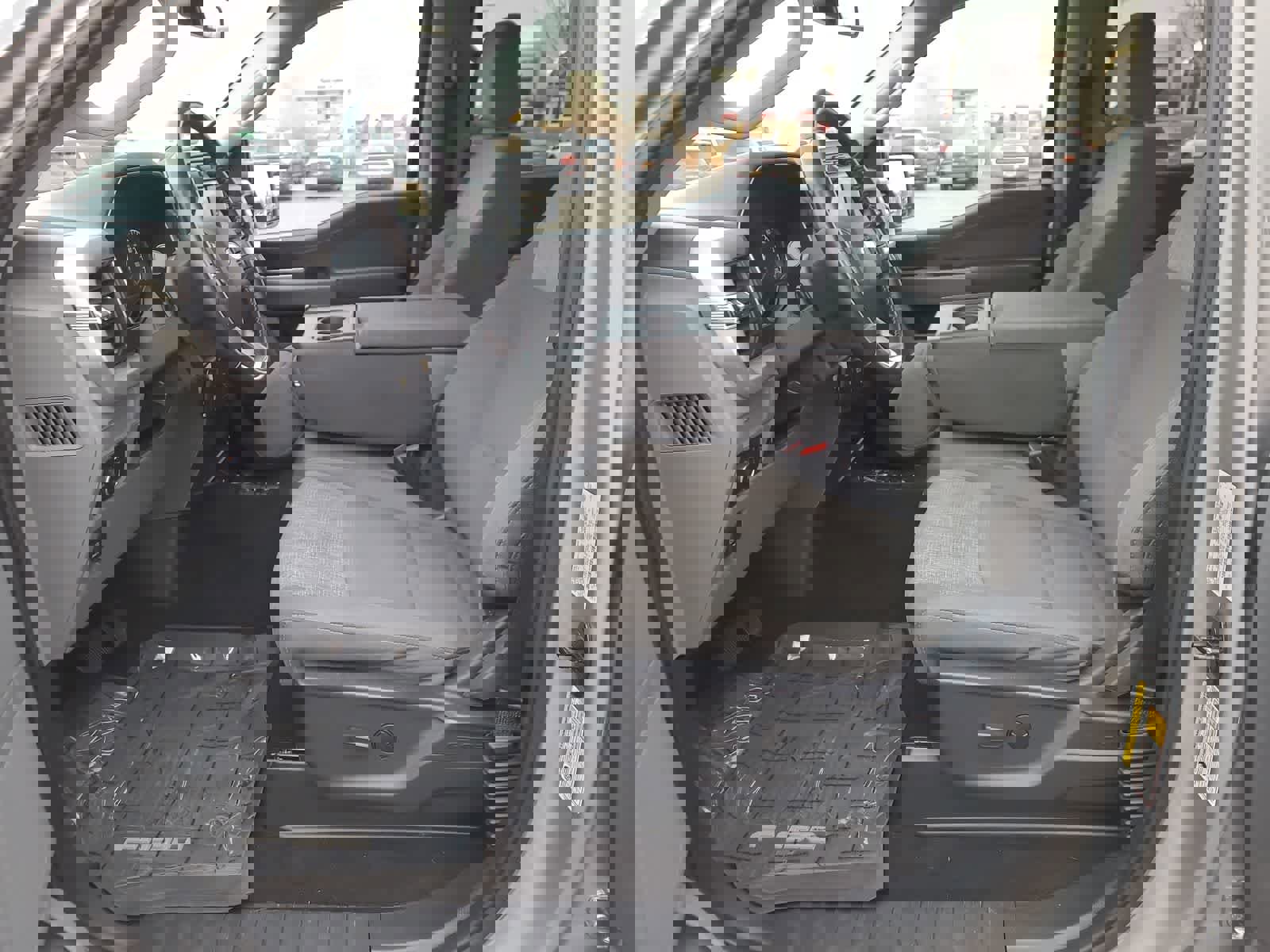 Used 2022 Ford F150 XLT w/ Equipment Group 301A Mid image 19