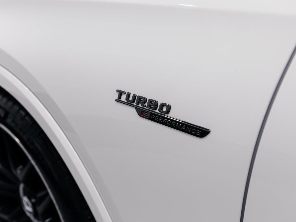 Used 2025 Mercedes-Benz GLC 63 AMG S image 42