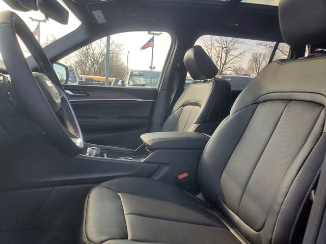 New 2026 Jeep Grand Cherokee L Limited image 10