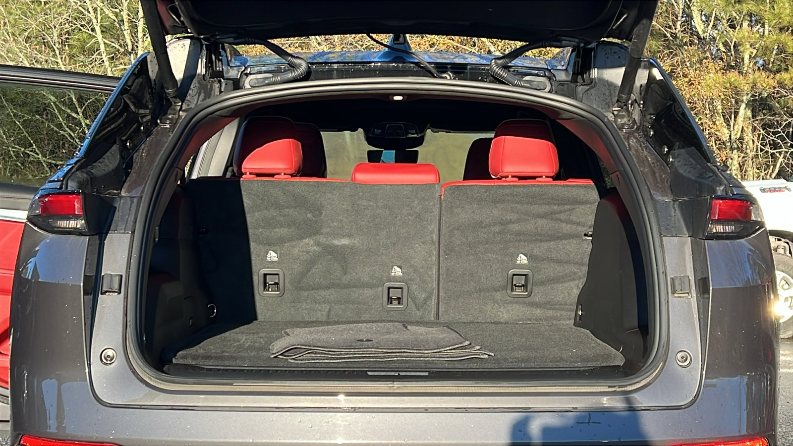 Used 2024 Jeep Wagoneer Launch Edition image 12