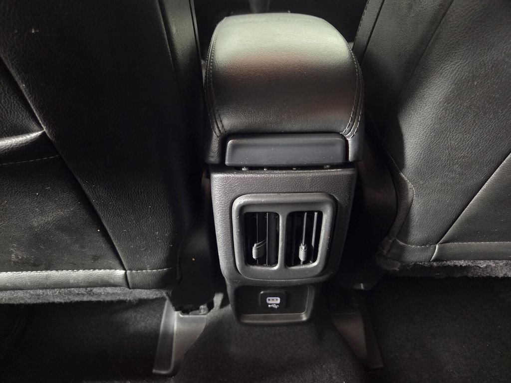 Used 2020 Jeep Compass Latitude FWD image 25