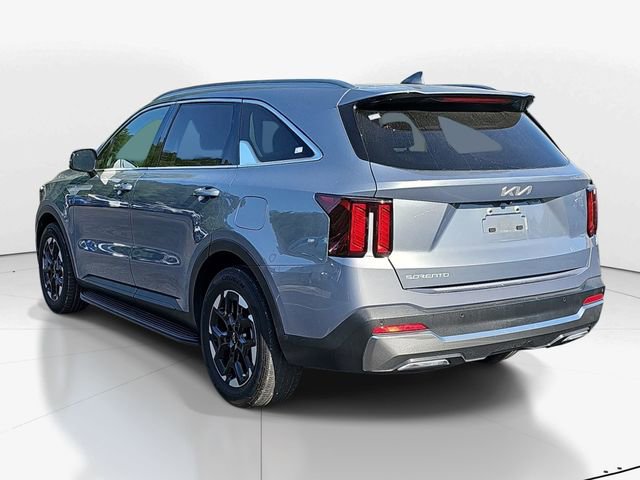 Used 2024 Kia Sorento S w/ Panoramic Sunroof Package image 7