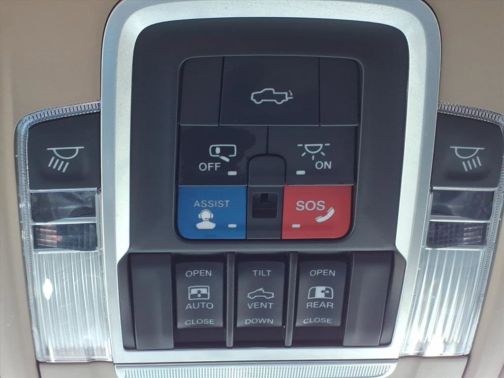 Used 2020 RAM 2500 Laramie image 18