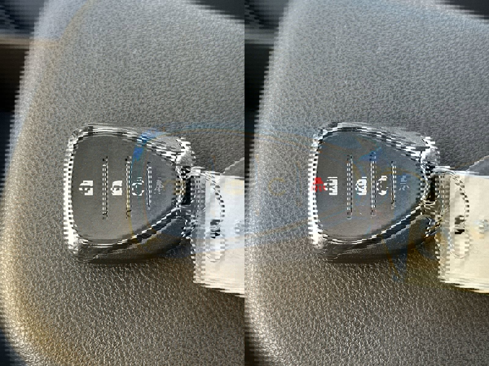 Certified 2025 Chevrolet Trax ACTIV w/ Sunroof Package image 34