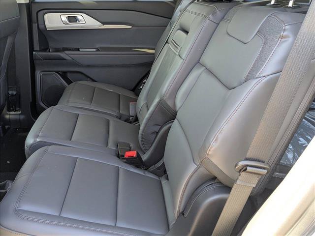 New 2026 Ford Explorer Active w/ Active Comfort Package RWD image 14