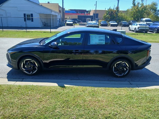 New 2026 Kia K4 GT-Line Turbo FWD image 3