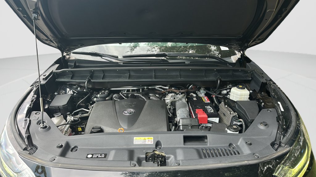 Used 2022 Toyota Highlander XSE FWD image 25