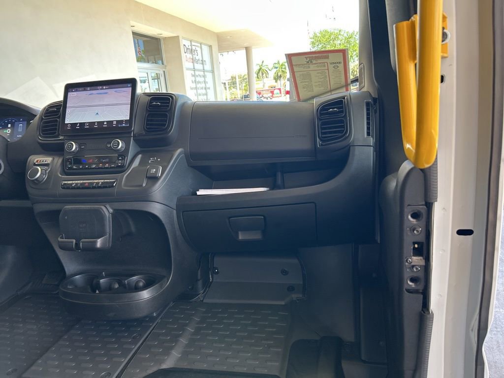 Used 2024 RAM ProMaster 3500 w/ Delivery Van Package image 22