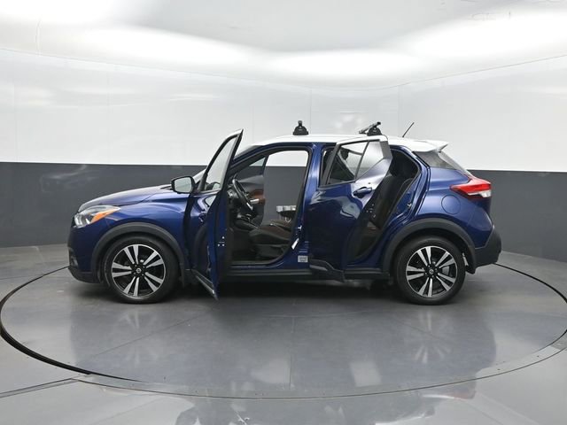 Used 2018 Nissan Kicks SR FWD image 36