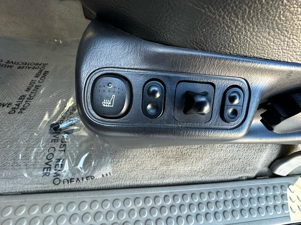 Used 2005 Ford Excursion Eddie Bauer image 93