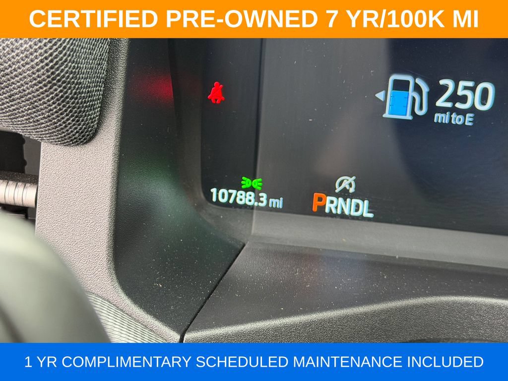 Used 2025 Ford Explorer ST-Line w/ ST-Line Street Pack AWD/4WD image 32