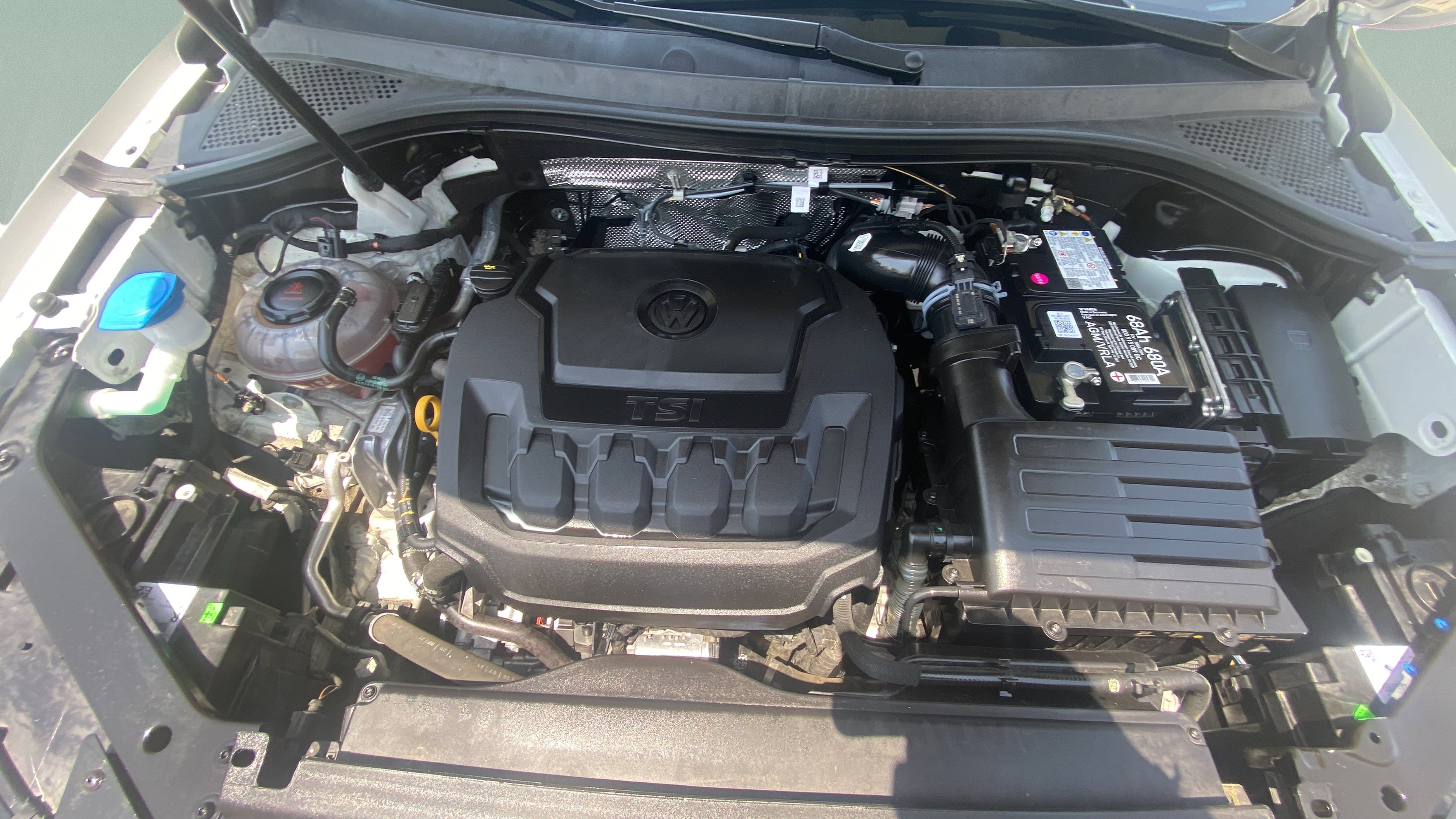 Used 2022 Volkswagen Tiguan SE FWD image 26