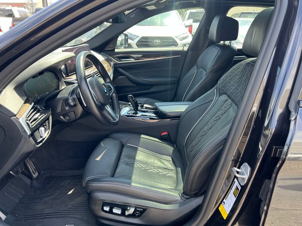 Used 2021 BMW 540i w/ Executive Package RWD image 10