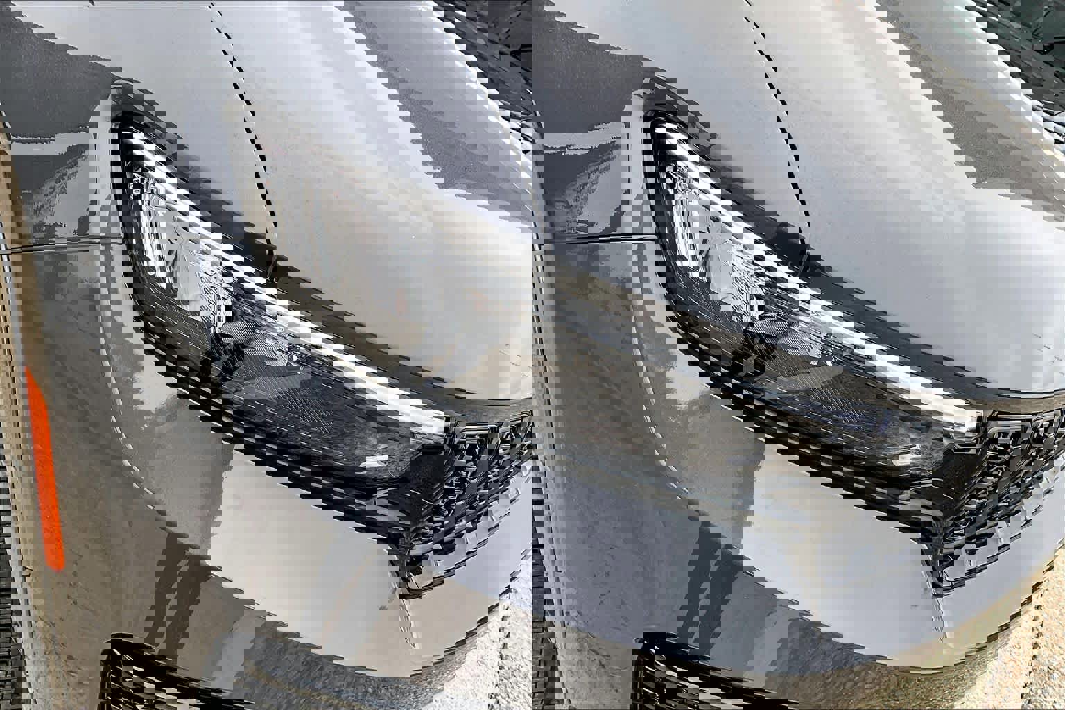 New 2025 Jeep Grand Cherokee Summit w/ Obsidian Package image 14