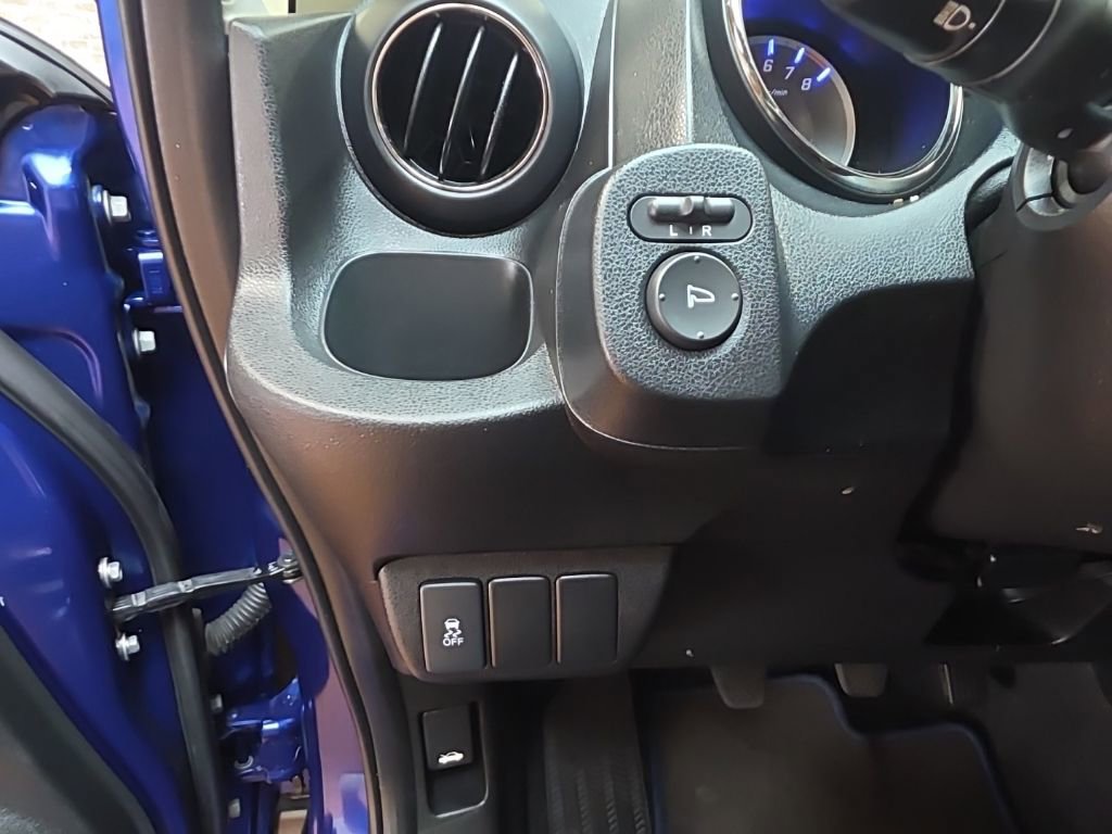 Used 2013 Honda Fit Sport image 10