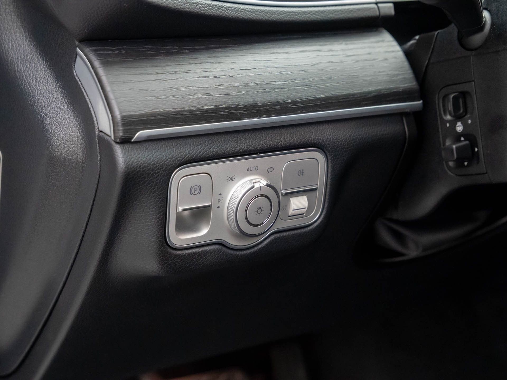 Used 2023 Mercedes-Benz GLE 350 4MATIC image 19