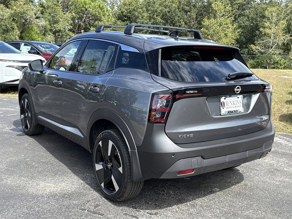 New 2026 Nissan Kicks SR image 10