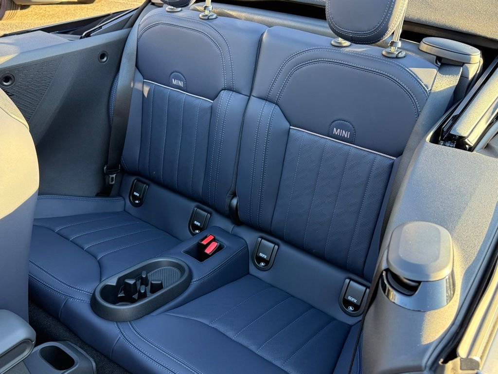 New 2026 MINI Cooper S image 25