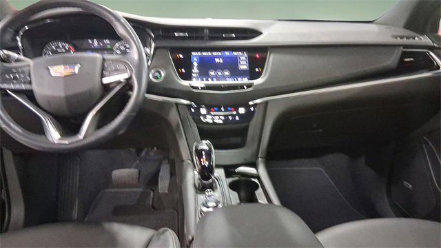 Used 2022 Cadillac XT6 Luxury image 10