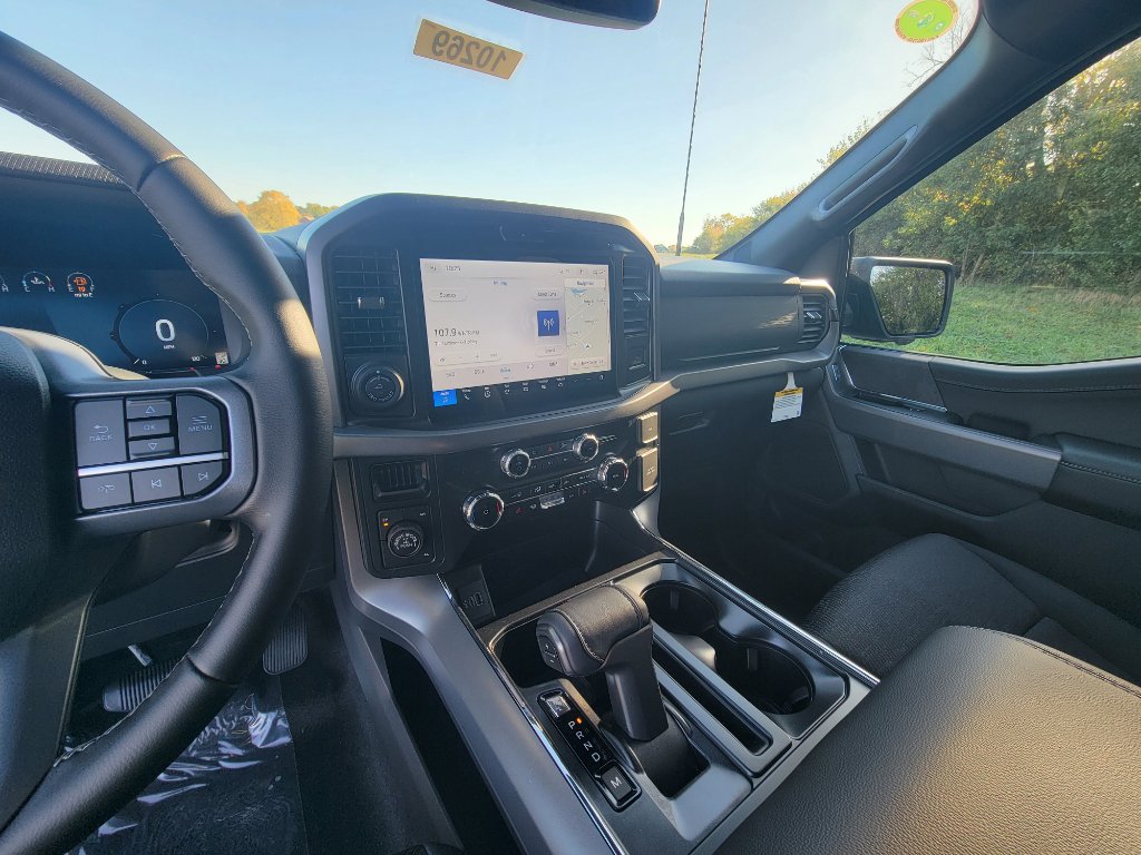New 2025 Ford F150 XLT image 20
