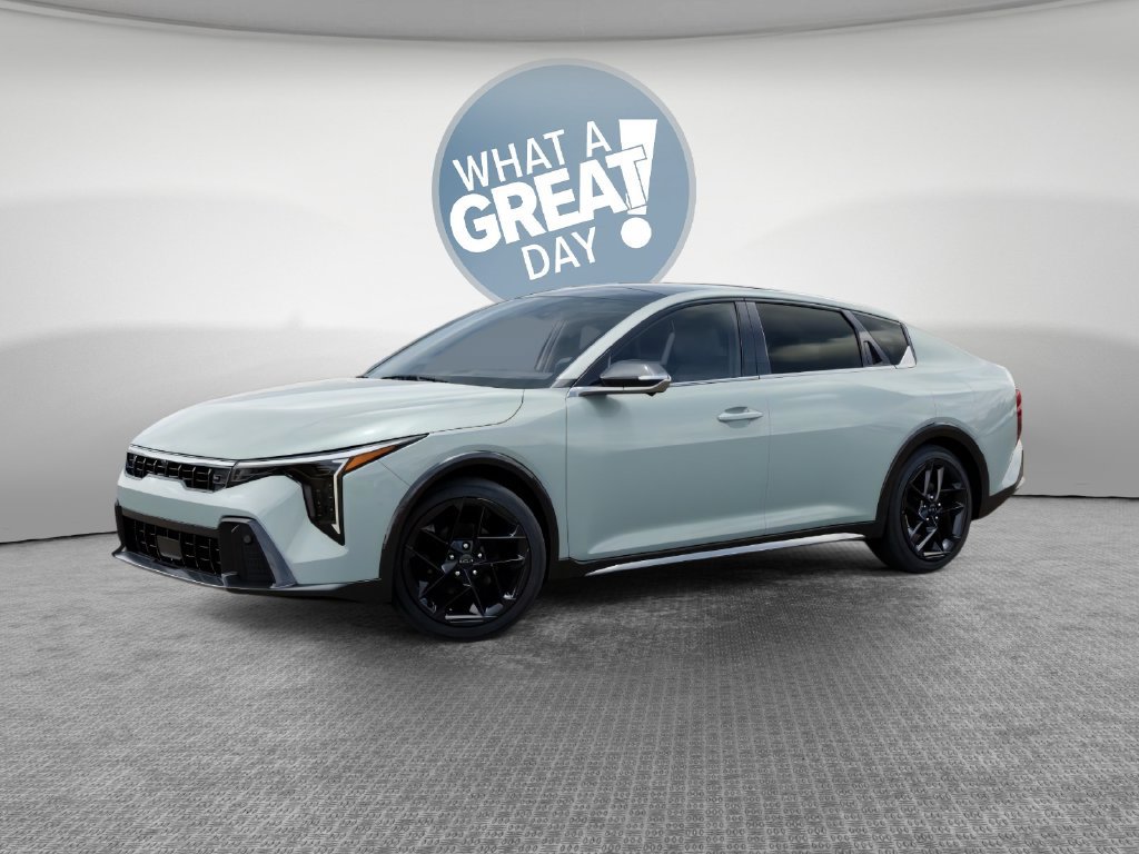 New 2027 Kia K4 GT-Line Turbo FWD image 3