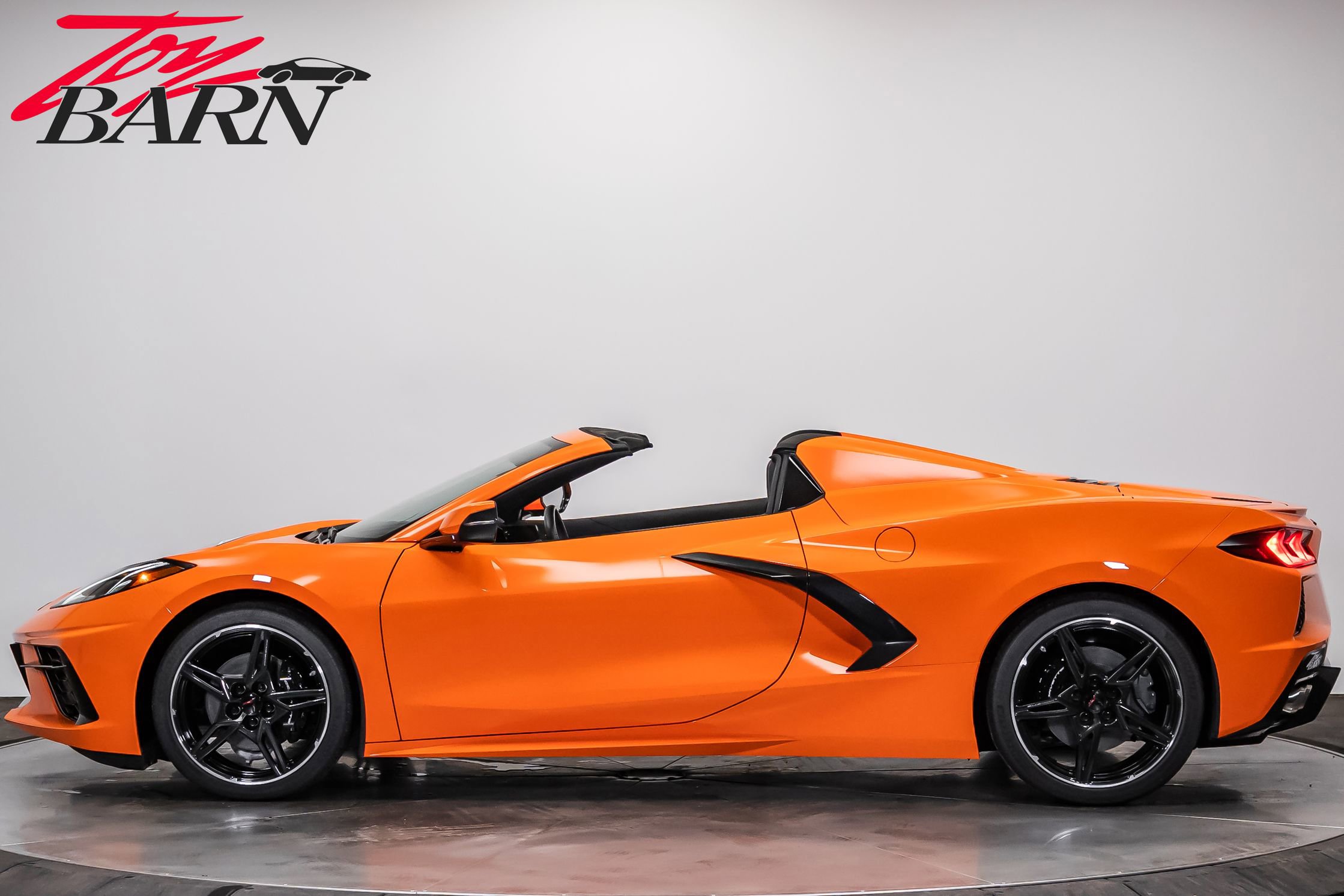 Used 2024 Chevrolet Corvette Stingray Preferred Conv w/ 2LT video 2