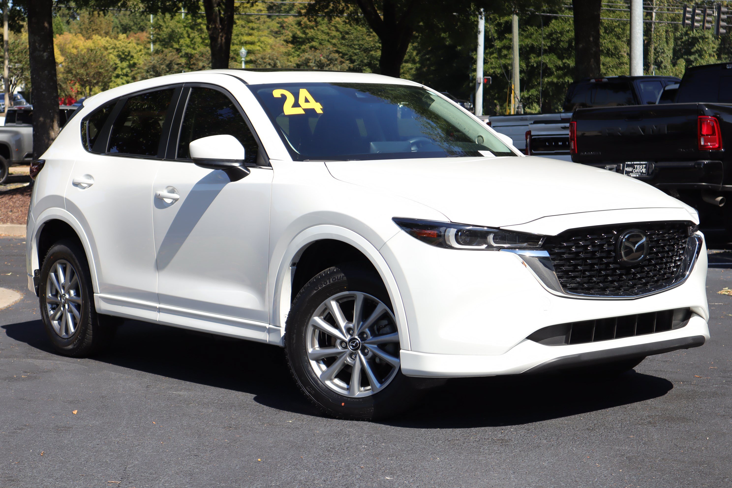 Certified 2024 MAZDA CX-5 AWD 2.5 S w/ Preferred Package image 2