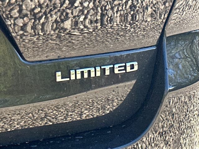 Used 2023 Jeep Grand Cherokee L Limited AWD/4WD image 12