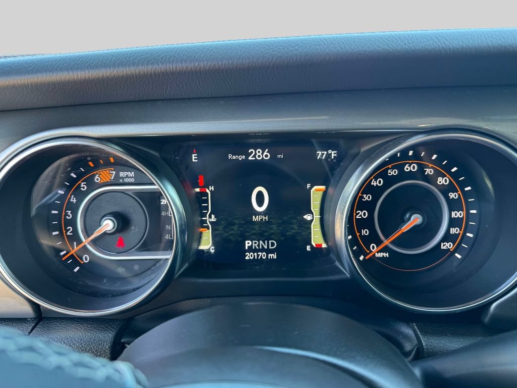 Used 2023 Jeep Wrangler Unlimited Sahara w/ Cold Weather Group AWD/4WD image 26