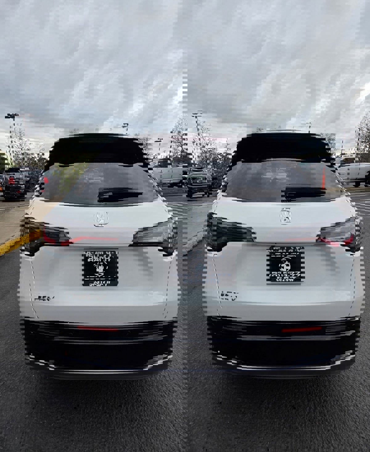 Used 2024 Honda HR-V EX-L image 10