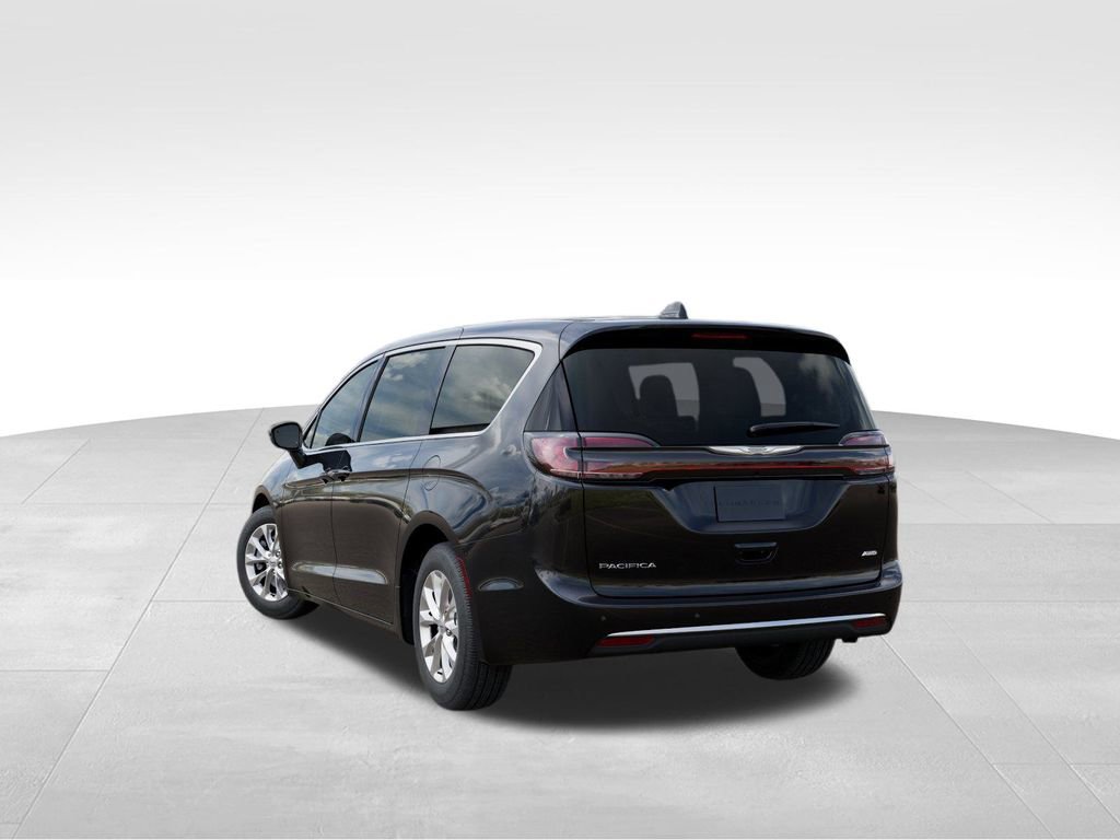 New 2026 Chrysler Pacifica Select image 3