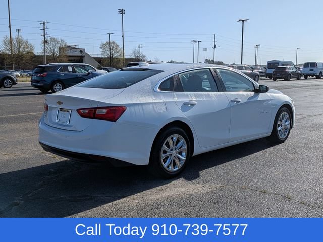 Used 2024 Chevrolet Malibu LT FWD image 3