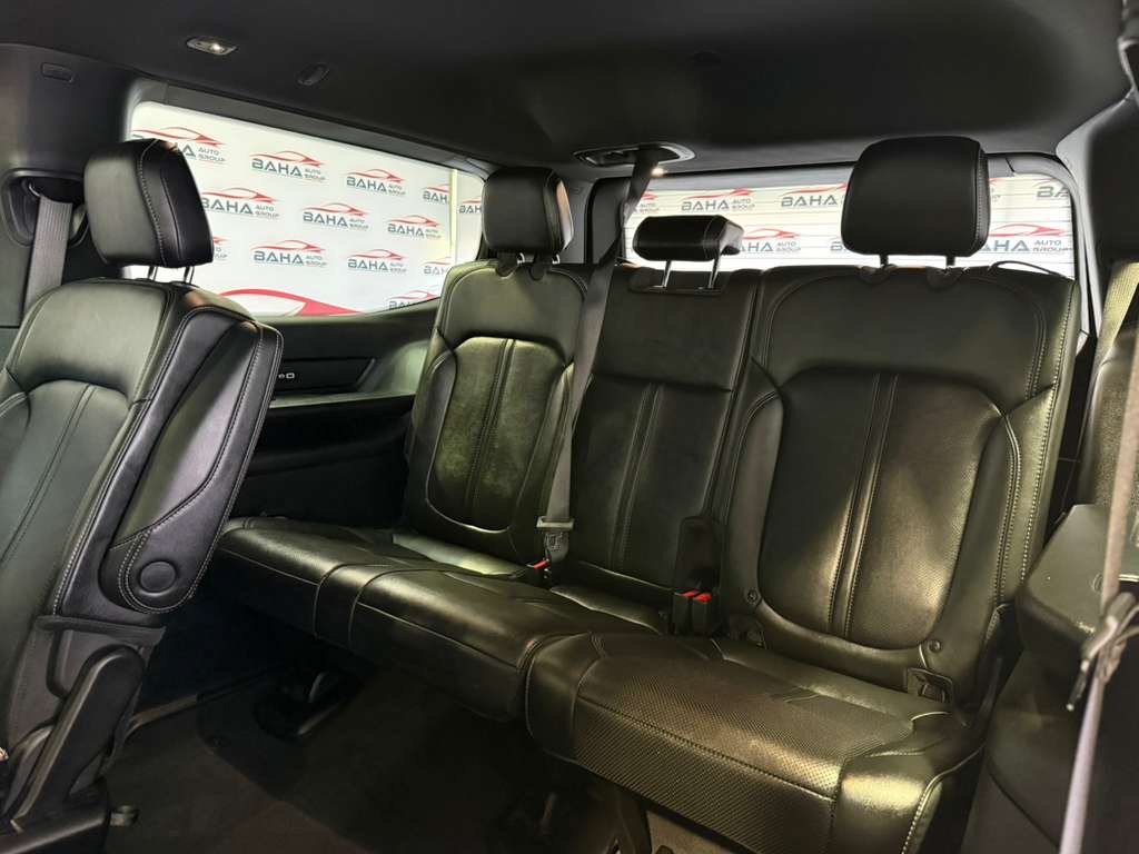 Used 2025 Jeep Wagoneer Series II AWD/4WD image 40