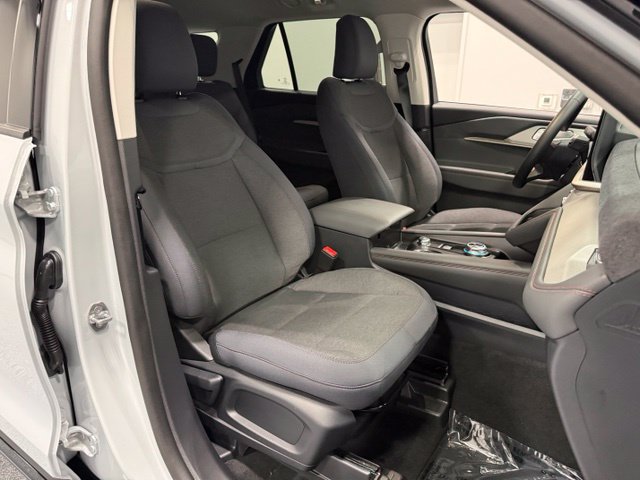 New 2026 Ford Explorer Active RWD image 30