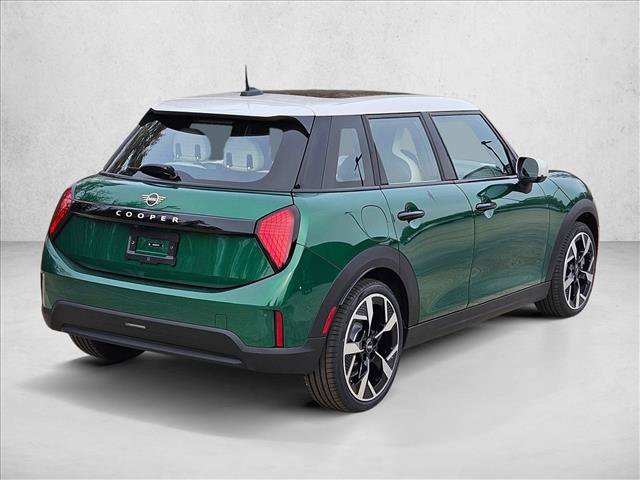 Used 2026 MINI Cooper 4-Door Hardtop FWD image 5