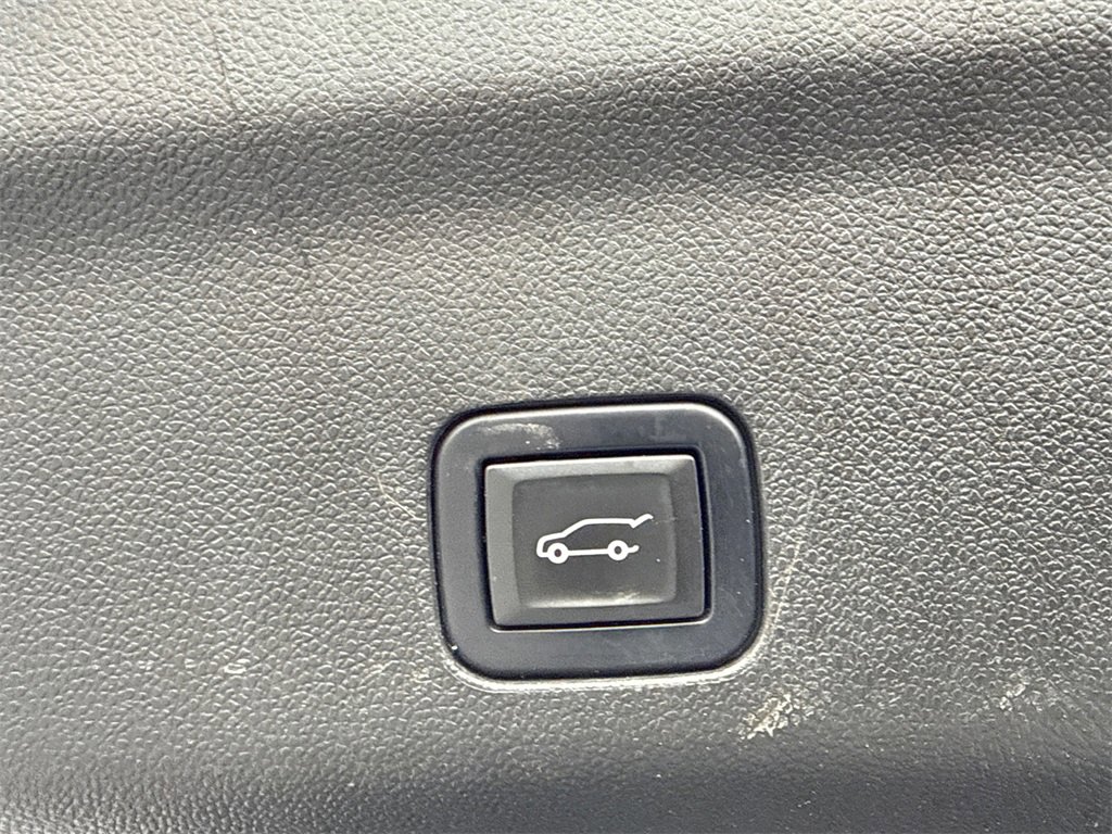 Used 2021 Chevrolet Tahoe Z71 w/ Rear Media and Nav Package image 20