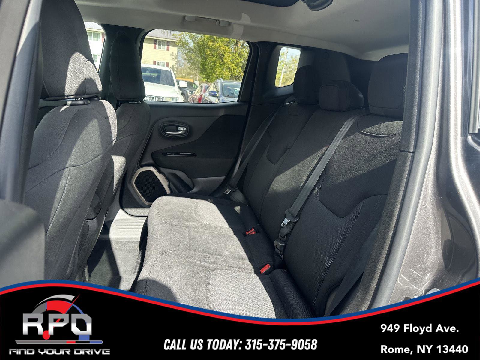 Used 2016 Jeep Renegade Sport w/ Power & Air Group AWD/4WD image 22