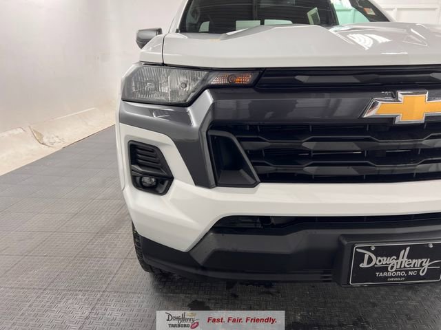 Used 2023 Chevrolet Colorado LT w/ LT Convenience Package II image 9