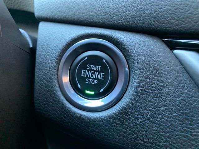 Used 2024 Cadillac XT4 Premium Luxury image 20