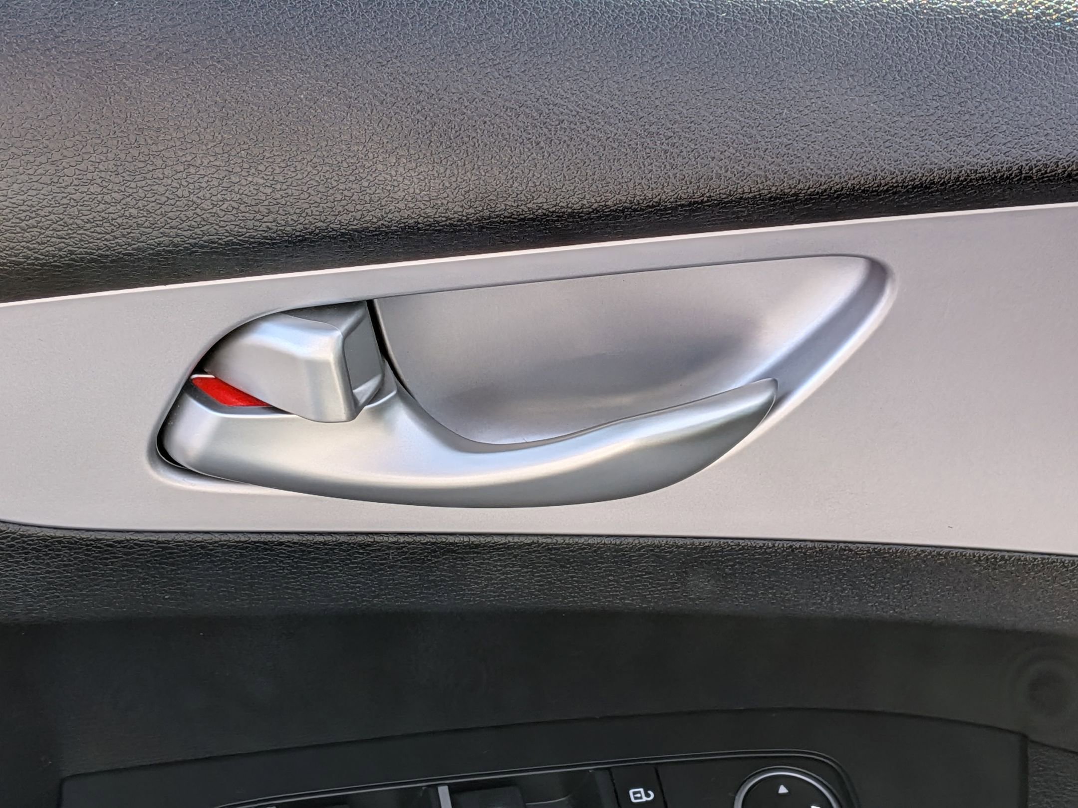 Used 2024 Kia Forte LXS FWD image 12