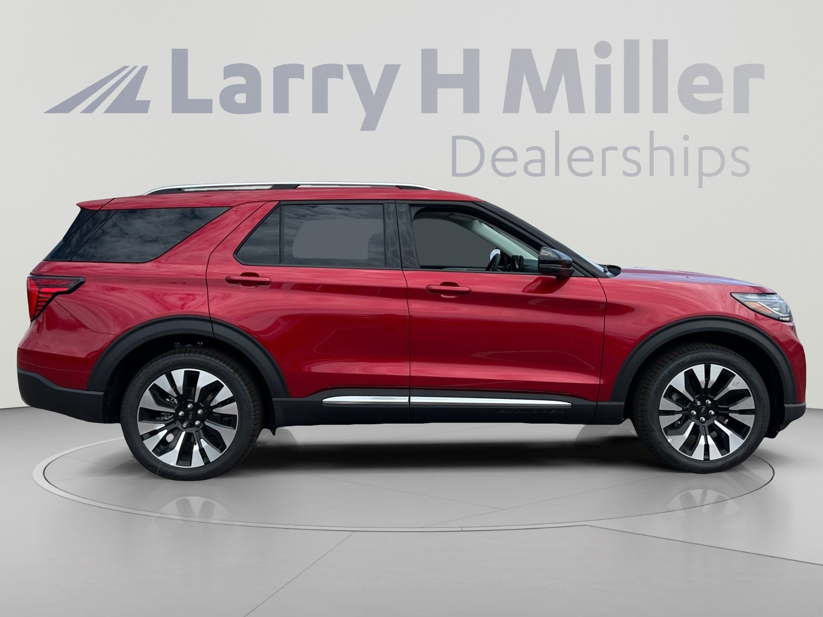 New 2026 Ford Explorer Platinum w/ LUX Leather Package AWD/4WD image 6