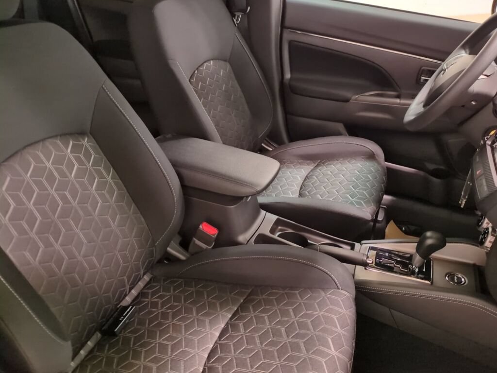 New 2025 Mitsubishi Outlander Sport ES AWD/4WD image 10