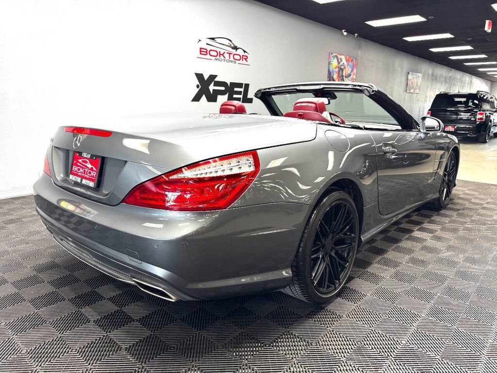 Used 2016 Mercedes-Benz SL 550 image 23