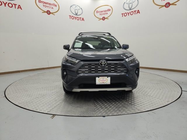 Used 2025 Toyota RAV4 Limited AWD/4WD image 4